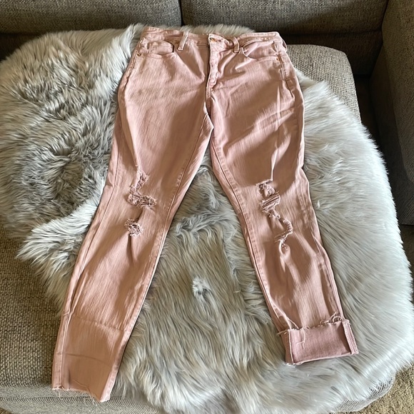 Universal Thread Ladies size 8/29 Regular High Rise Skinny Jegging in Pink - Picture 3 of 17